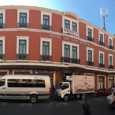 Hotel De Los Banos Pachuca Bagian luar foto