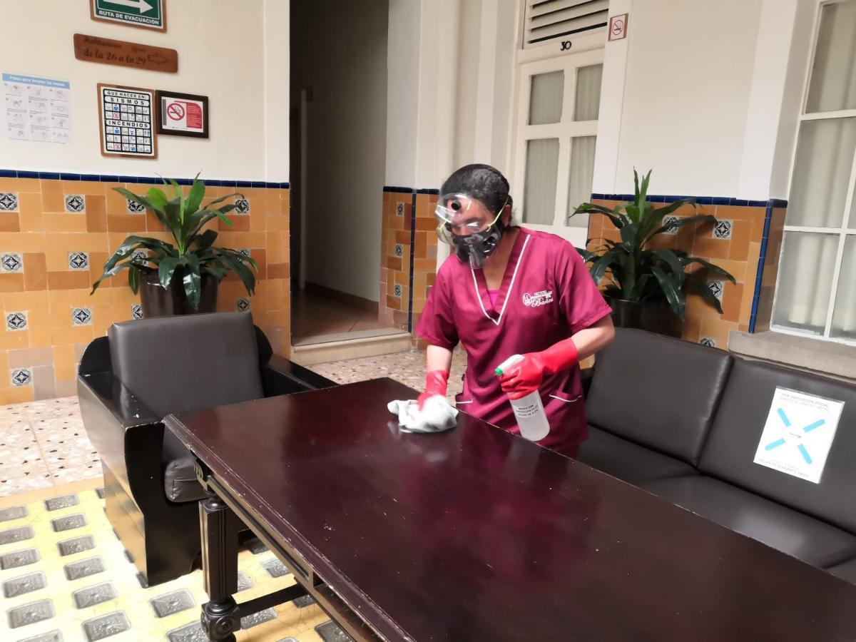 Hotel De Los Banos Pachuca Bagian luar foto