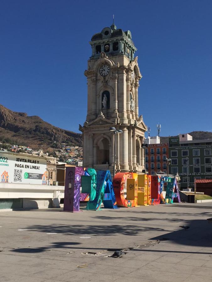 Hotel De Los Banos Pachuca Bagian luar foto
