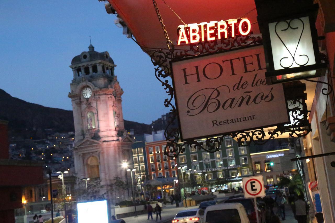 Hotel De Los Banos Pachuca Bagian luar foto